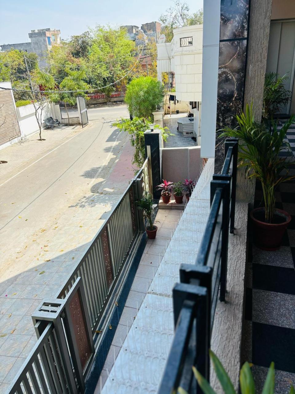 Hotel The Rainbow Retreat By Divine Hospitality Divisione di Divisione di Jaipur Esterno foto